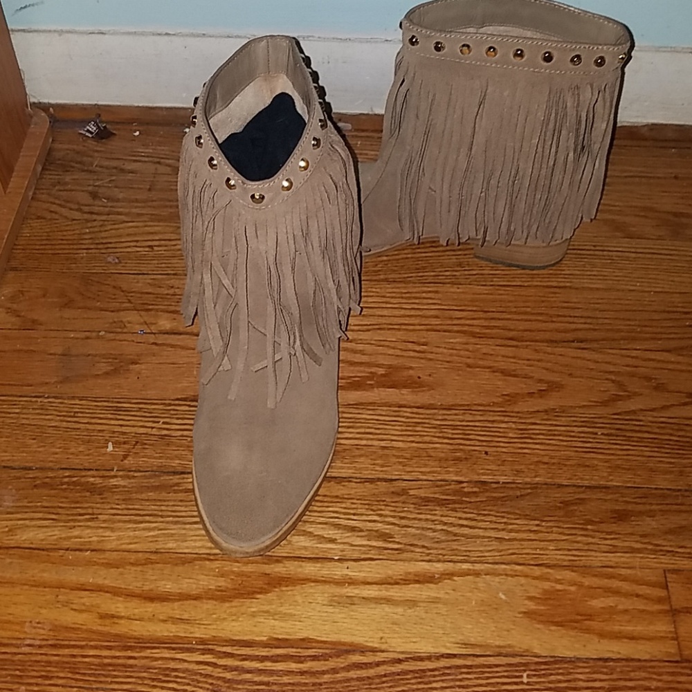 Michael Kors suede tan Fringe boots